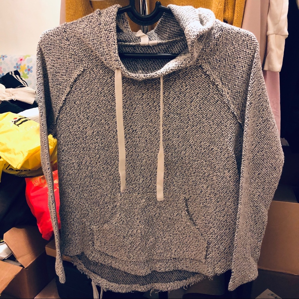 BRANDLESS HOODIE SIZE S